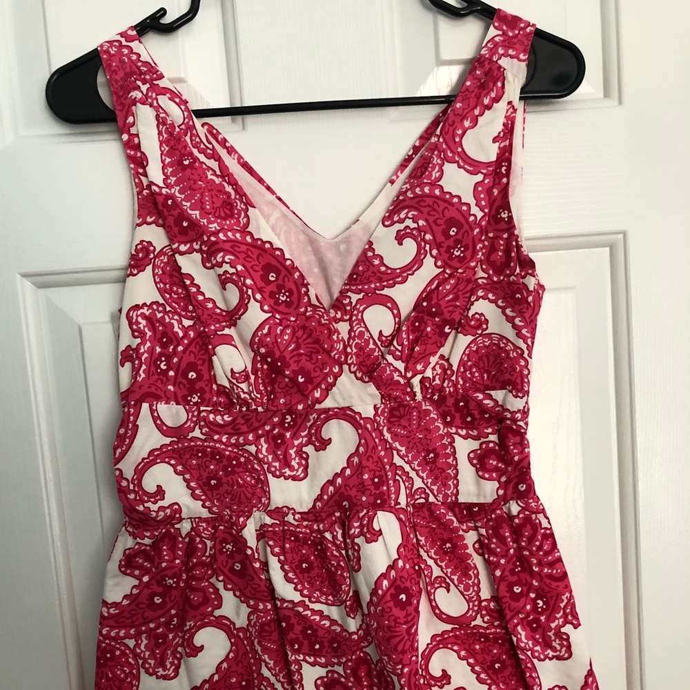 Pink paisley Merona peplum tank top